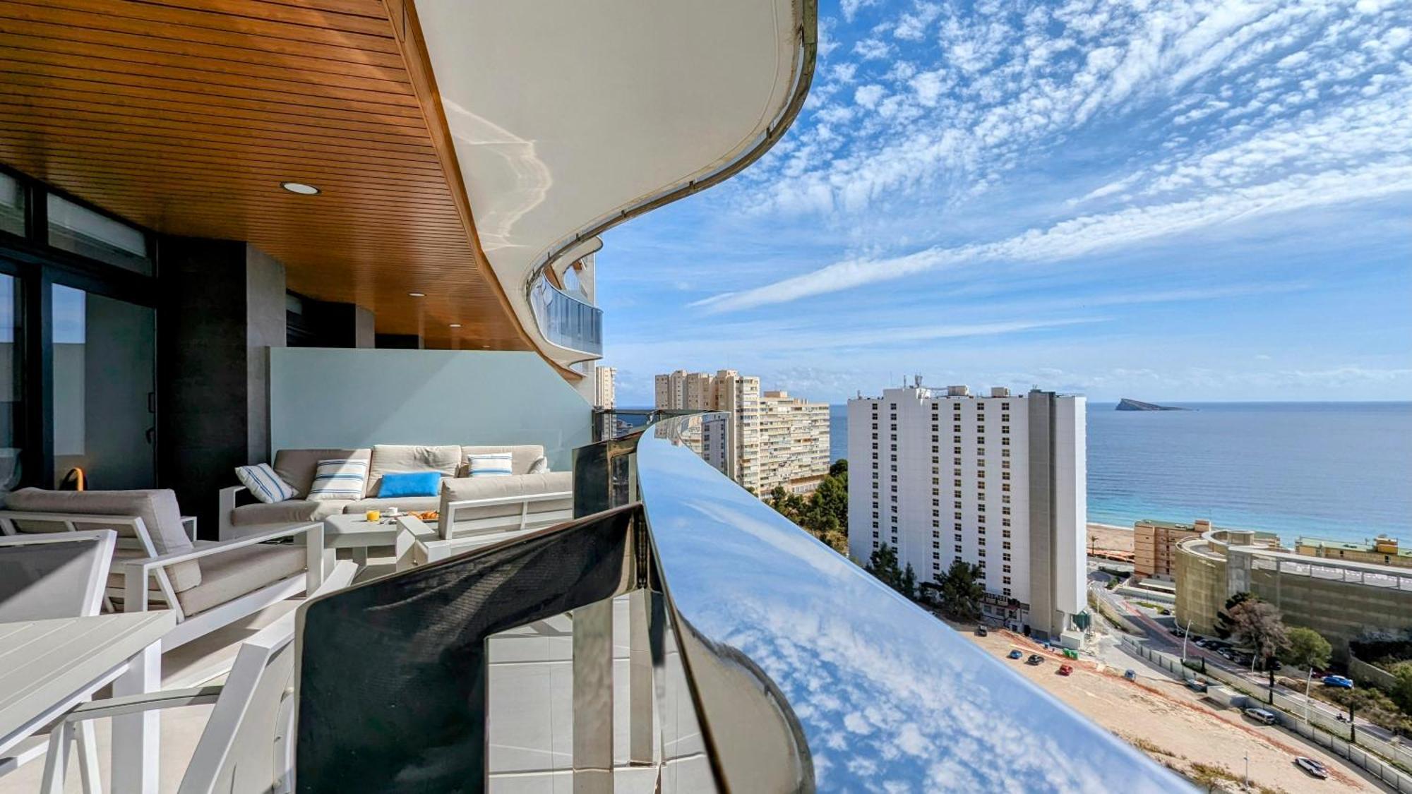 Sunset Waves Luxury Apartment Benidorm Exteriör bild