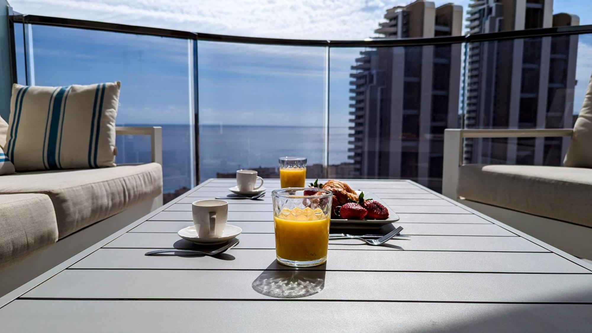 Sunset Waves Luxury Apartment Benidorm Exteriör bild