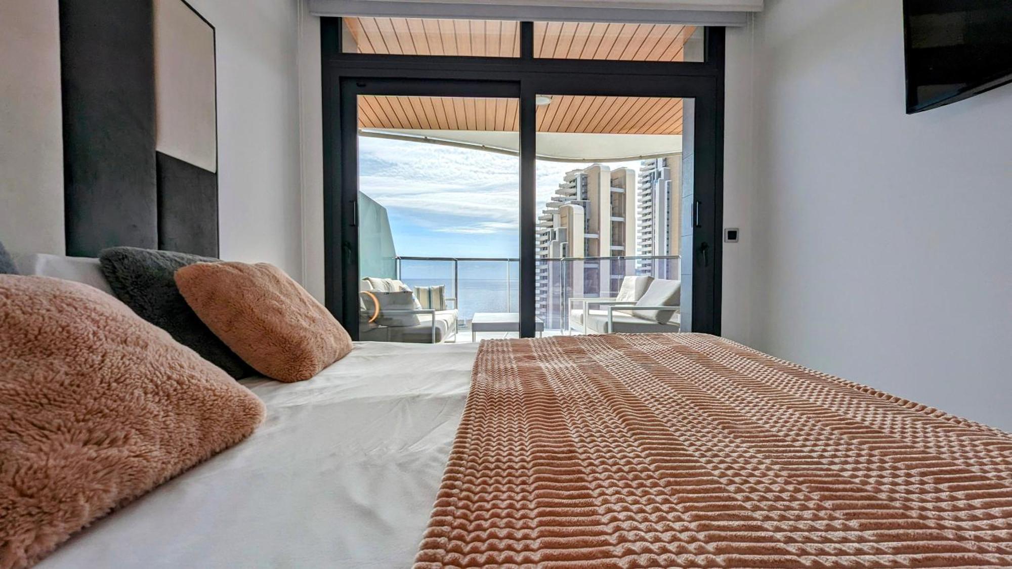 Sunset Waves Luxury Apartment Benidorm Exteriör bild